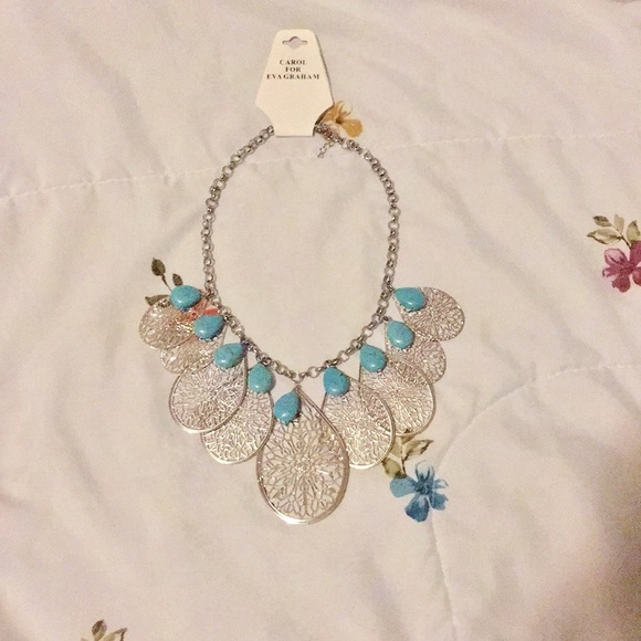 Necklace - Picture 1 of 2